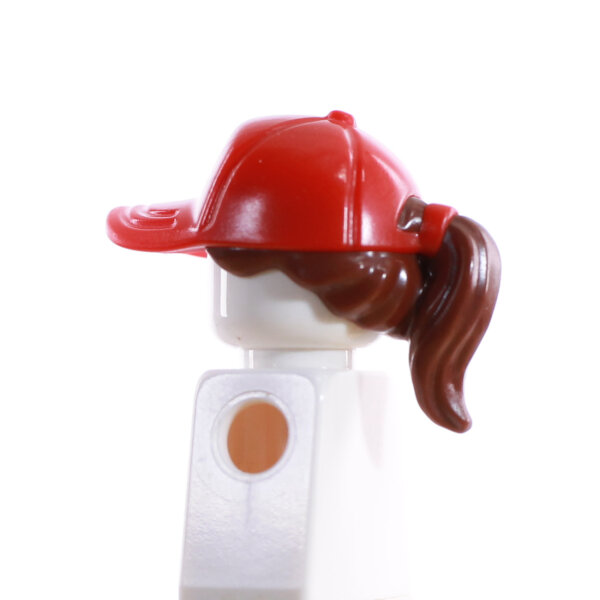Haare, hellbraun, Pferdeschwanz mit Cap, rot